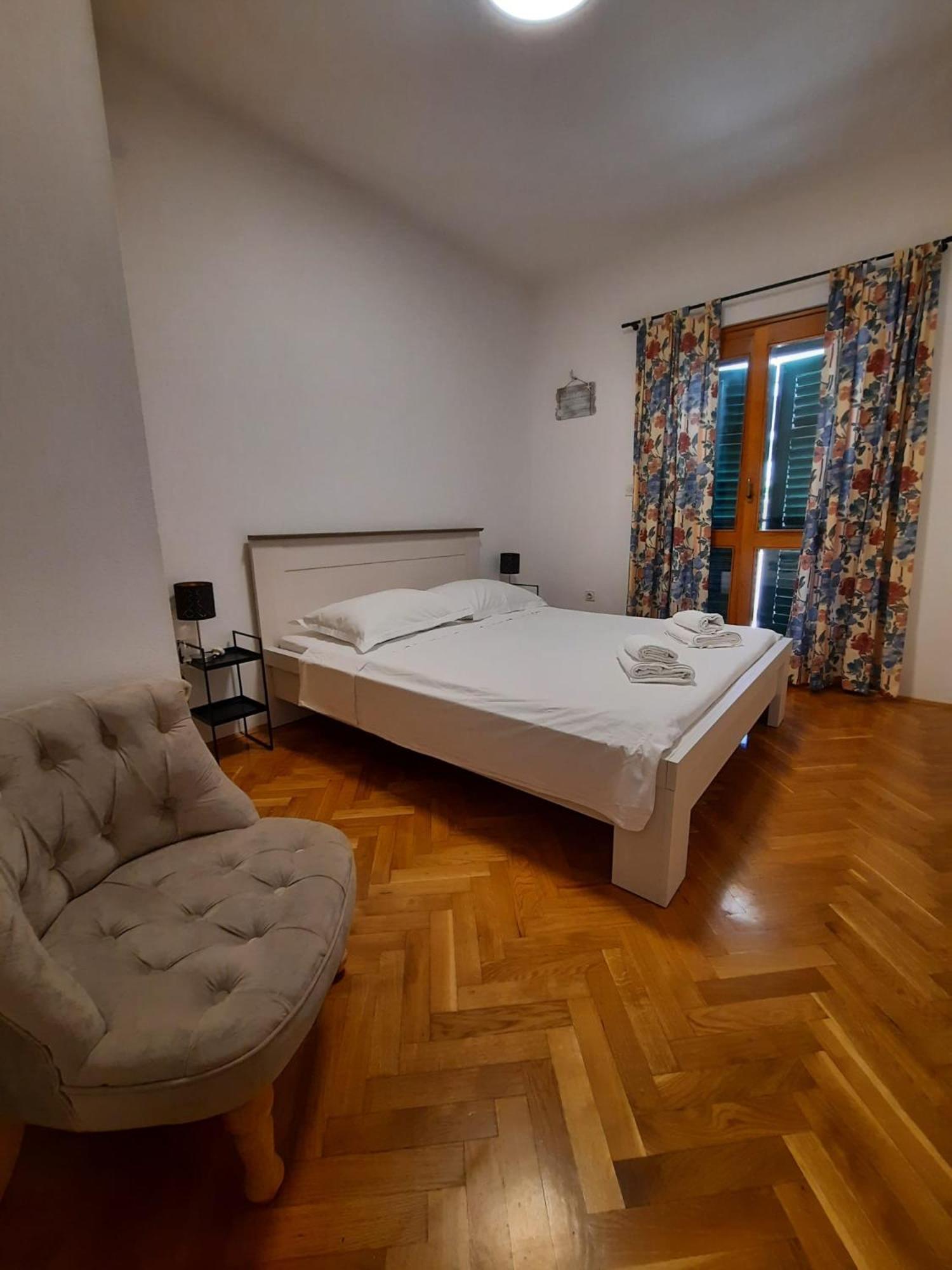 Buntin Apartments Primošten Εξωτερικό φωτογραφία